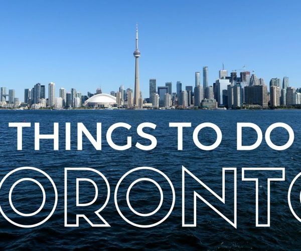25 Things to do in Toronto Travel Guide