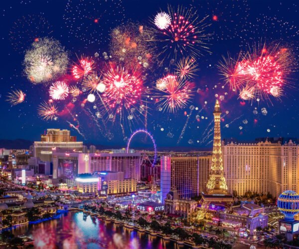 Top 7 New Year’s Eve Fireworks Displays To Welcome 2023