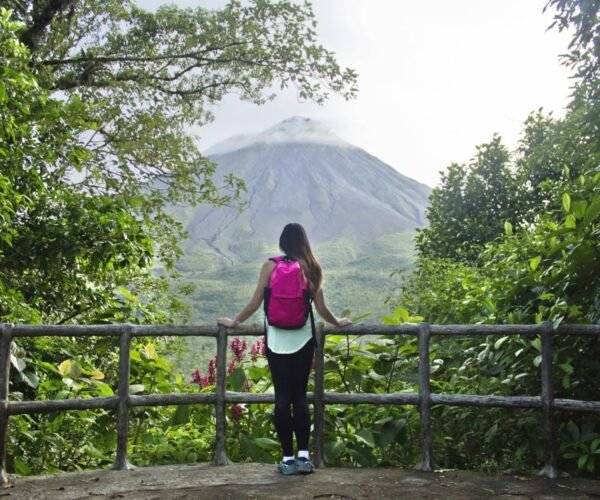 Why More Americans Are Flocking To This Central American Paradise