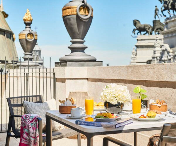 Four Seasons Hotel Madrid’s ‘Summer Getaway’ offer welcomes guests with 20% off on room rates